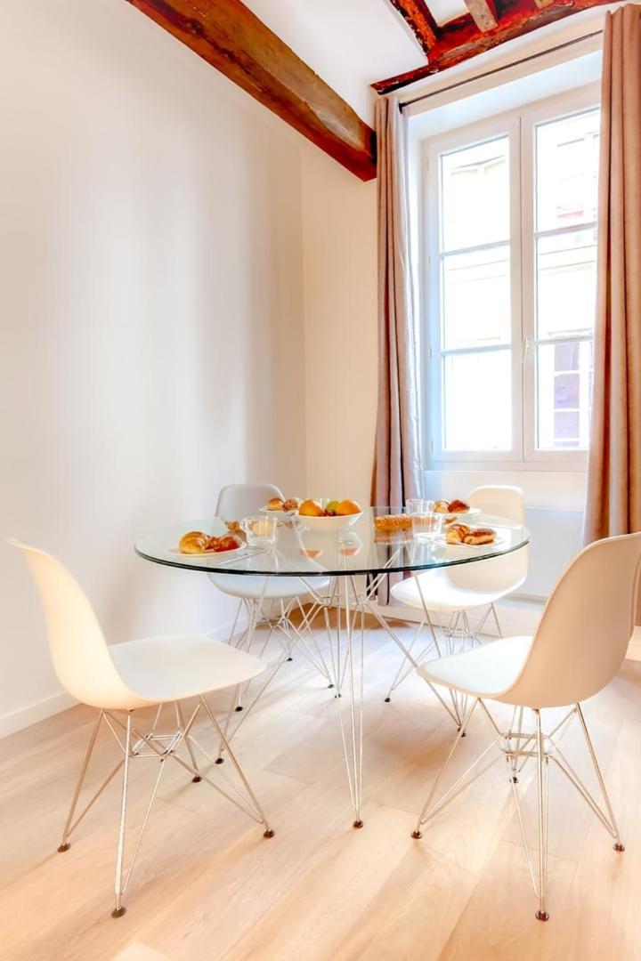 Apartament Guestready - Stylish Flat In The Heart Of Paryż Zewnętrze zdjęcie